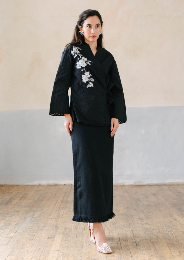 Noir Pencil Skirt